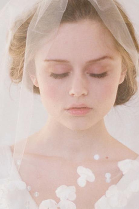 Wedding Bridal Ivory White Flower Elbow Hair Accessories Veil Tiara A2